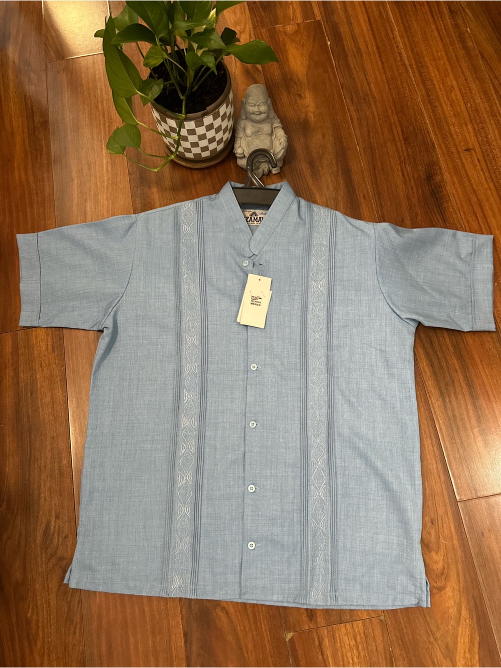 Izamal Light Blue Embroidered Guayabera Shirt Mens M(38)🪡